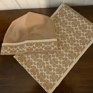 Coach hat and scarf set